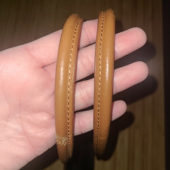 Cleo And Patek Italy Shoulder Bag - Picture 4 of 16